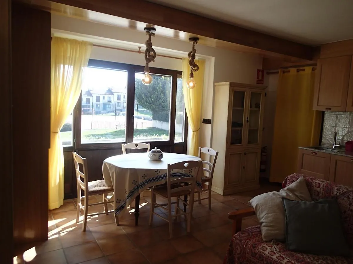 Altikarra II Apartment Undiano